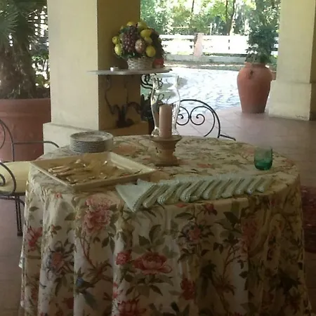 Ca Del Fondo Bed & Breakfast *